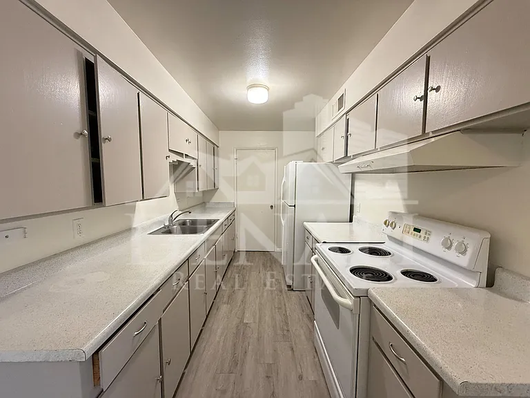 4719 N 15th Ave #4 — Photo 7