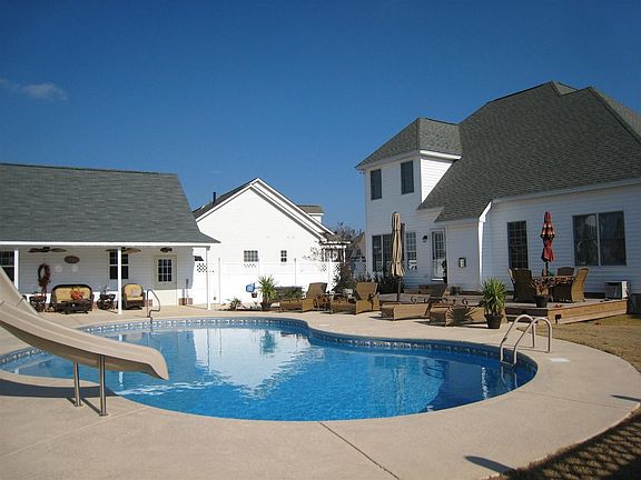 2nd image of 2244 Sorrel Ln