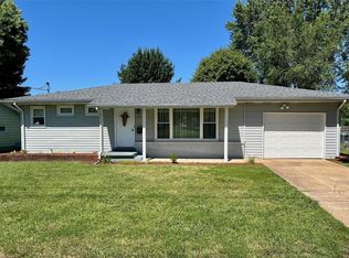 707 S 7th St, Owensville, MO 65066