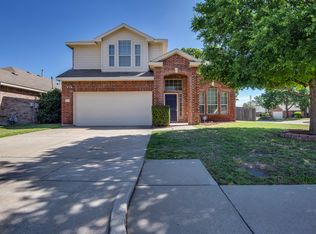 9127 Water Oak Dr, Arlington, TX 76002