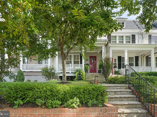 3815 Benton St NW, Washington, DC 20007