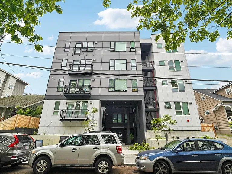 Brand-New Studio Near UW | Furnished Options & Luxury Amenities at Graceland Apartments Seattle — Photo 92