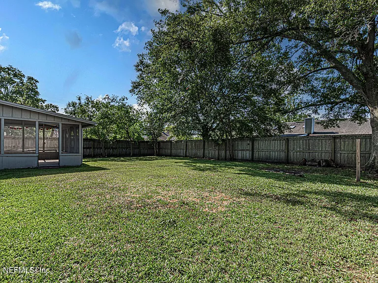 8516 Bending Branch Ct — Photo 33