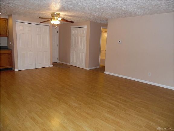 4th image of 4921 Ellendale Ct