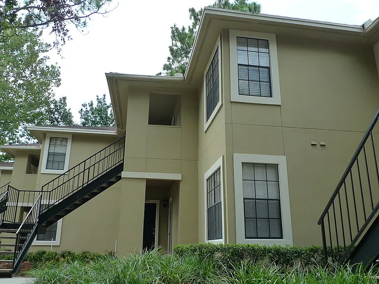 Elements of Belle Rive Apartments — Photo 30