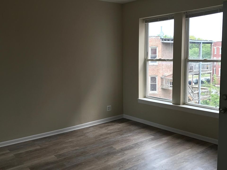 1st image of 545 1/2 E 60th St #4A
