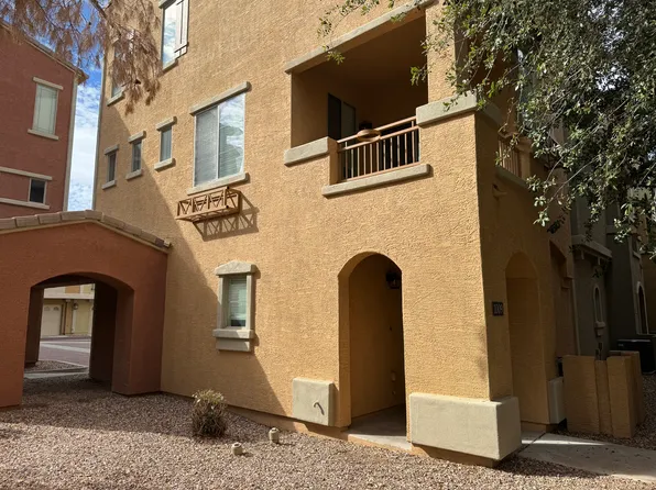 240 W Juniper Ave, Gilbert, AZ