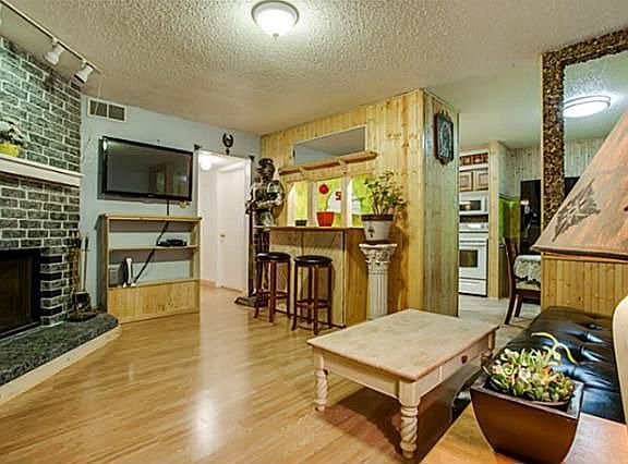 5th image of 125 Allencrest Dr