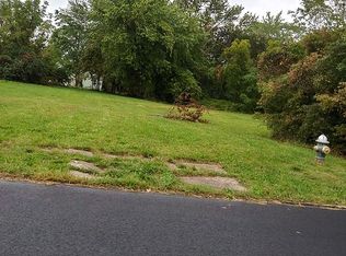 14 West St, Lorain, OH 44052