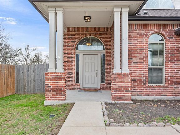 4th image of 5300 Crossville Dr