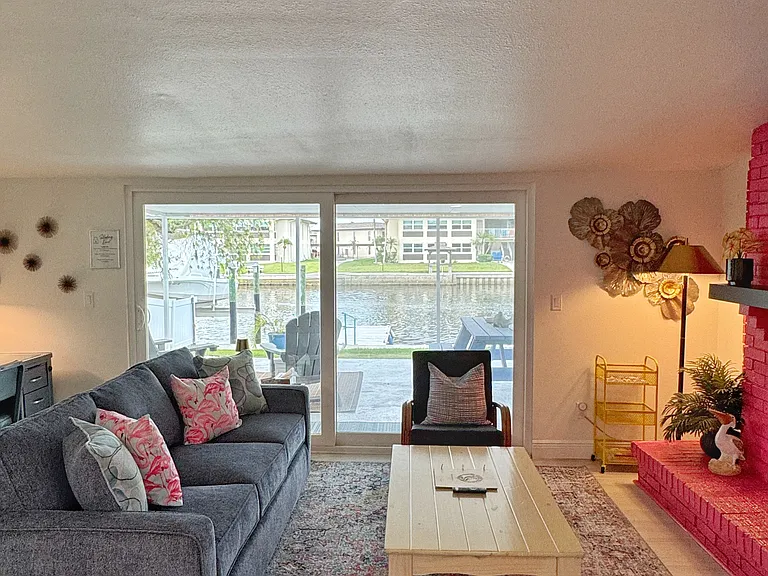 4741 Floramar Ter — Photo 5