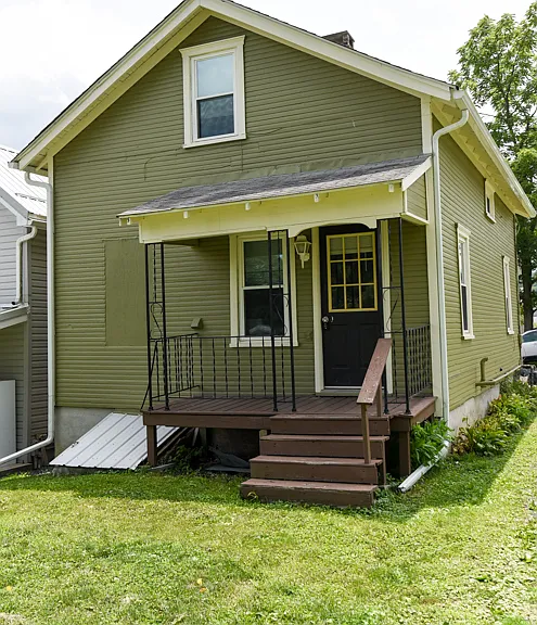 124 Union St — Photo 3