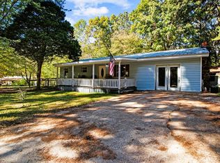 967 Lick Creek Rd, Big Sandy, TN 38221