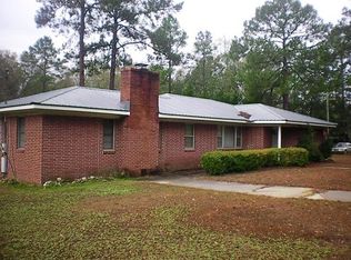 293 Lakeshore Rd, Moultrie, GA 31768