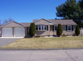 83 Robak Dr, Chicopee, MA 01020