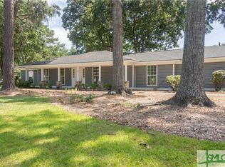 2 Barksdale Dr, Savannah, GA 31419