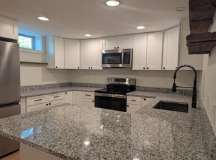 4 Cannon Rd, Brookfield, CT 06804