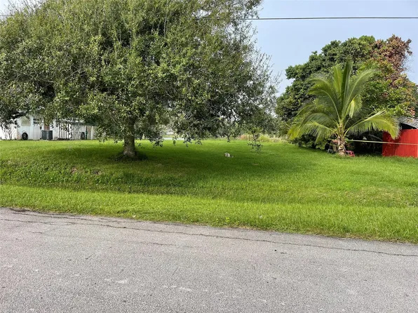 6504 Doris Drive, Fort Pierce, FL 34951