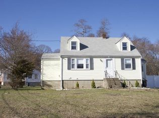76 Chestnut Cir, Randolph, MA 02368