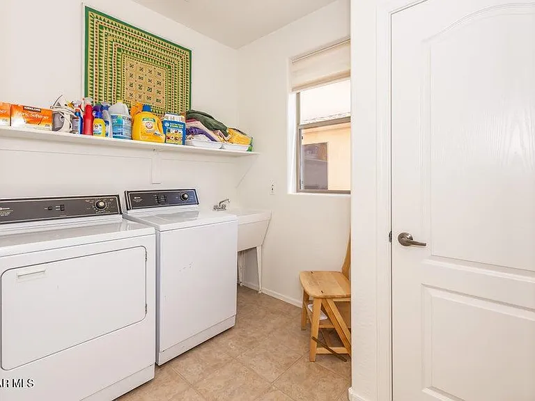 7916 E Crooked Creek Trl — Photo 14