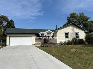 1506 71st Ave N, Brooklyn Center, MN 55430