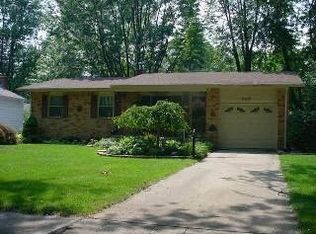 2517 Cherry Hill Rd, Toledo, OH 43615