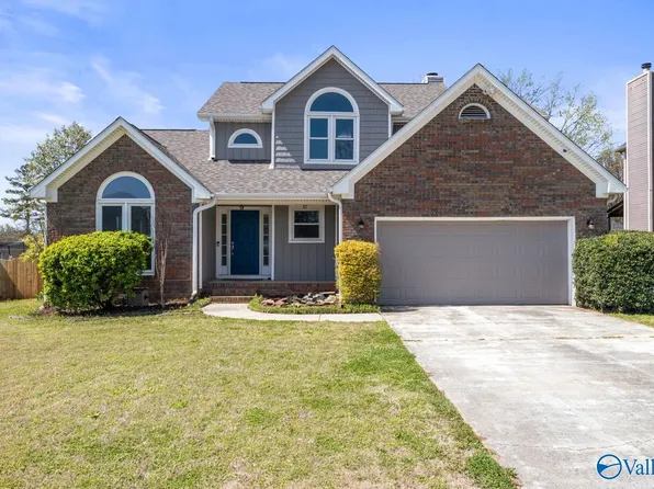 102 Claytor Ln, Madison, AL 35758