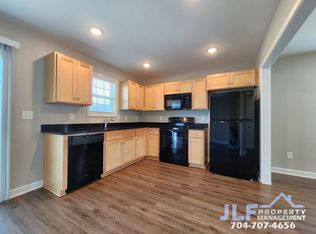 321 Kimball St, Kannapolis, NC 28081