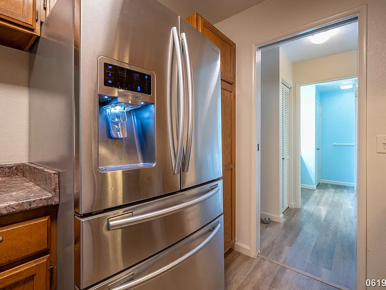 77 Karsten Dr #26C — Photo 11
