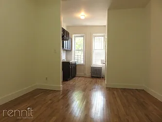 Rented by Rennit Inc.