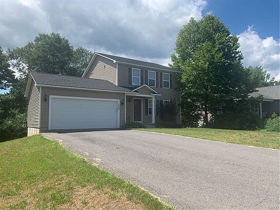 4th image of 150 Festa Fairway Ln