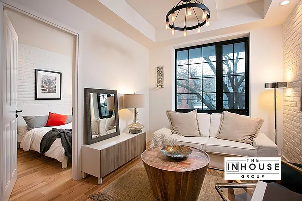 Sold by The In House Group | media 1