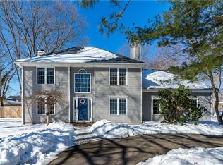 195 Oakland Beach Ave, Warwick, RI 02889