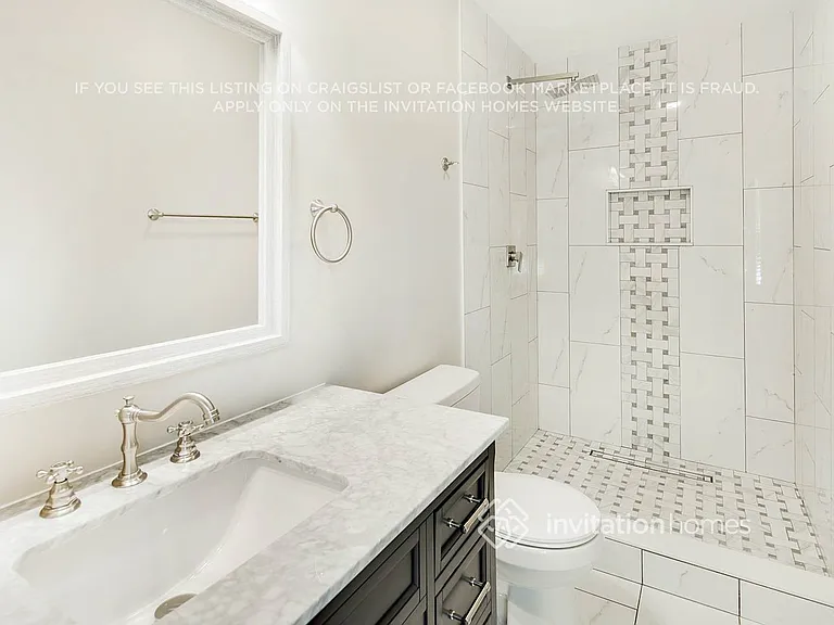 4240 Winedale Ln — Photo 23