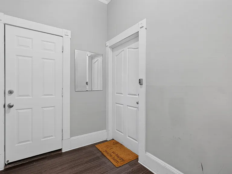 1419 Barnard St #B — Photo 1