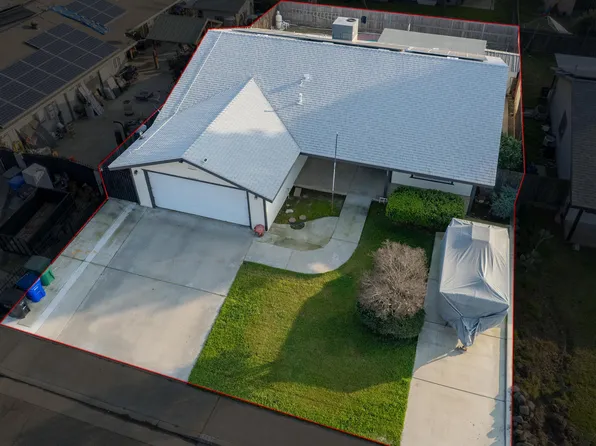 1253 W Jean Avenue, Porterville, CA 93257