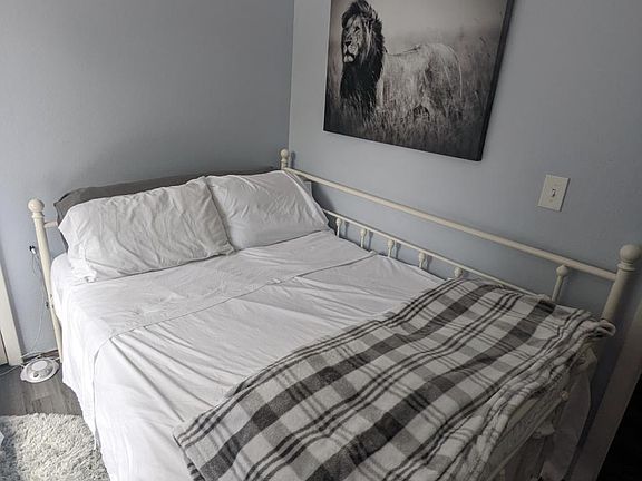 Second bedroom