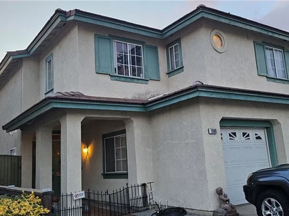 7888 Noelke Ct, Fontana, CA 92336