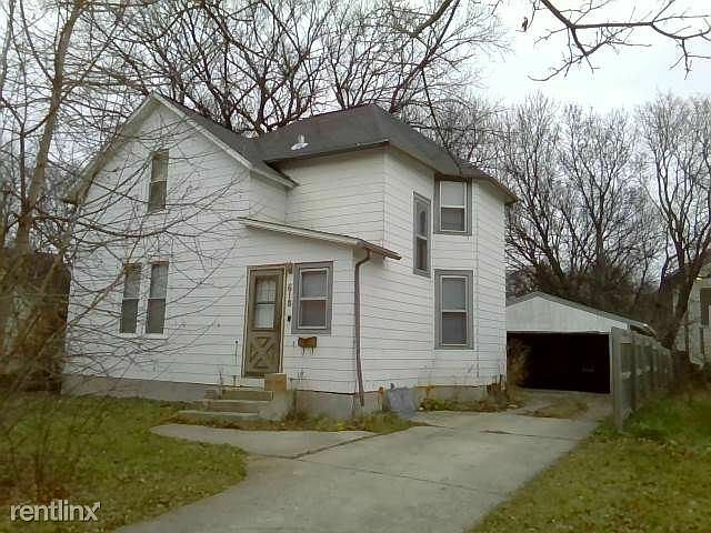 618