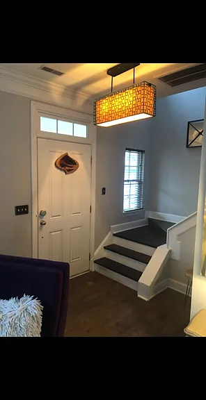 8912 Lyman Ln — Photo 14