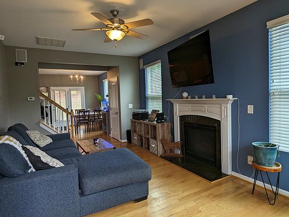 3rd image of 3329 Cardinal Lake Dr