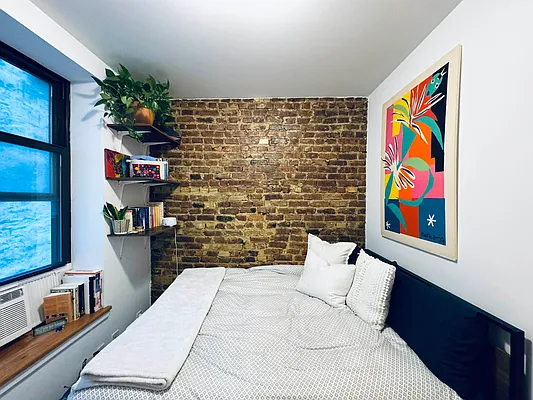 Rented by Metropolitan Property Group | media 13