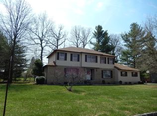 1 Rivendell Rd, Succasunna, NJ 07876