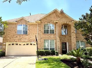 6839 Emerson Ln, Sugar Land, TX 77479