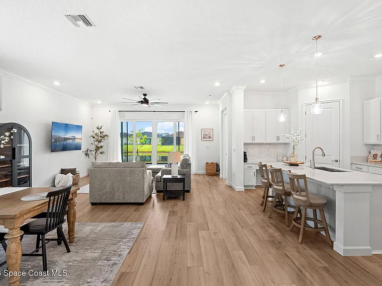 1029 Cavailian Pl NW — Photo 8