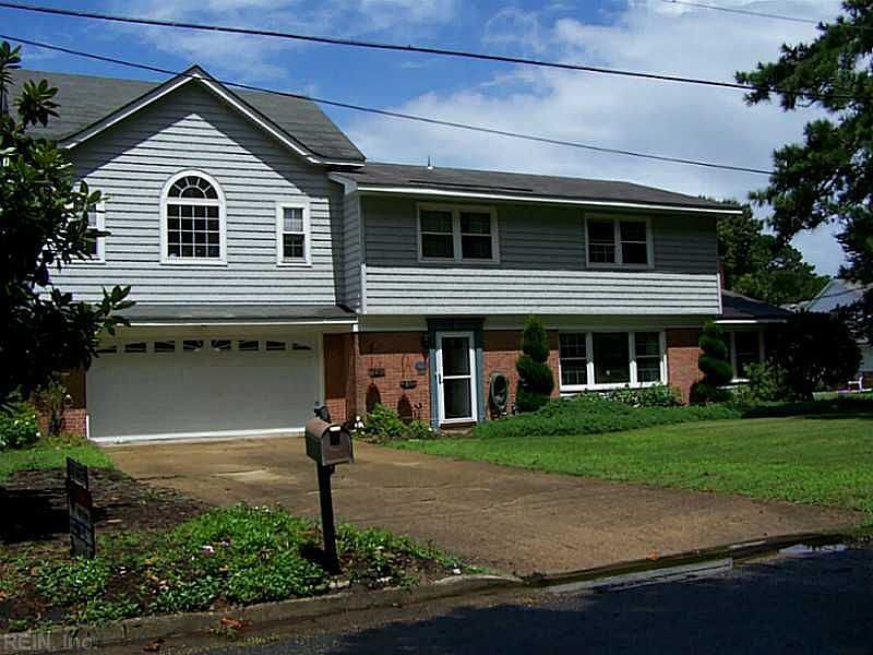 1st image of 2233 Admiral Cir