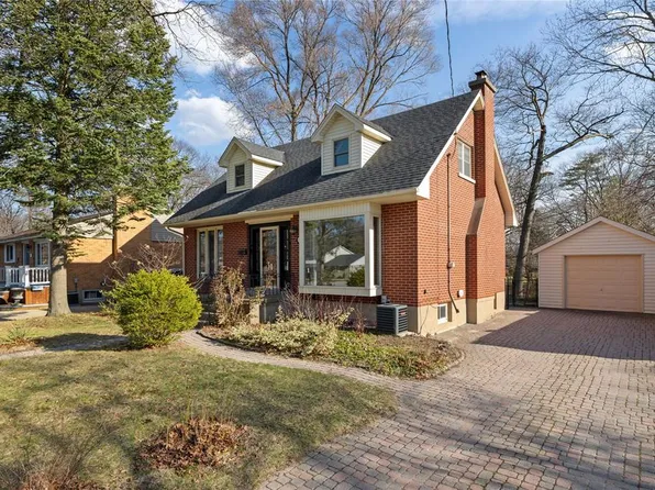 871 Lakeshore Rd, Sarnia, ON N7V 2V1