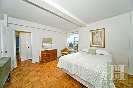 5th image of 500-502 Grand St