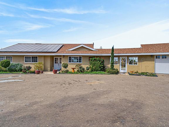 3rd image of 58476 Joshua Ln