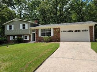 102 Boyd Ln, Aberdeen, NC 28387